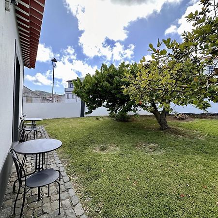 Angra Charming Suites By Seewest Angra do Heroísmo Eksteriør billede